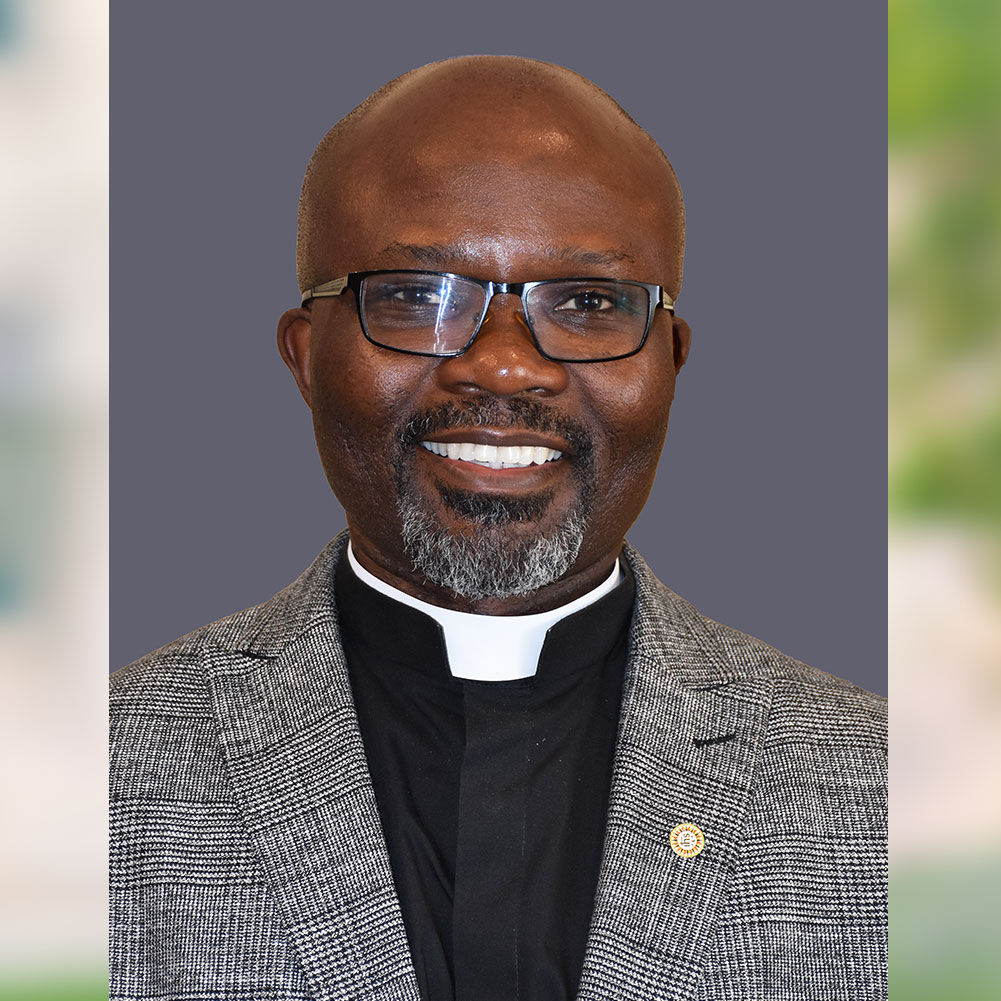 Commencement keynote speaker Fr. Toussaint Kafarhire Murhula